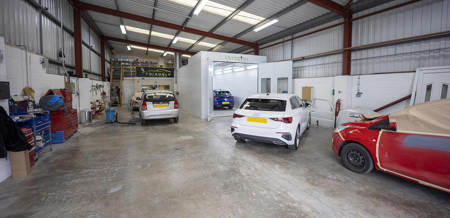 Triangle Bodyshop Unit